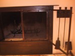 Fireplace Enclosure & 
Tool Set